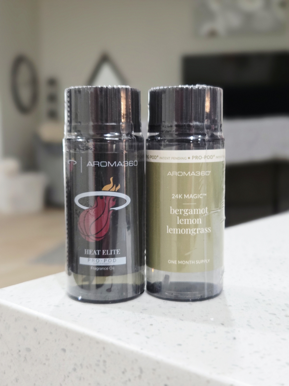 Aroma360 Heat Elite + 24K Magic Bergamot Lemon Lemongrass Fragrance Pro Pods